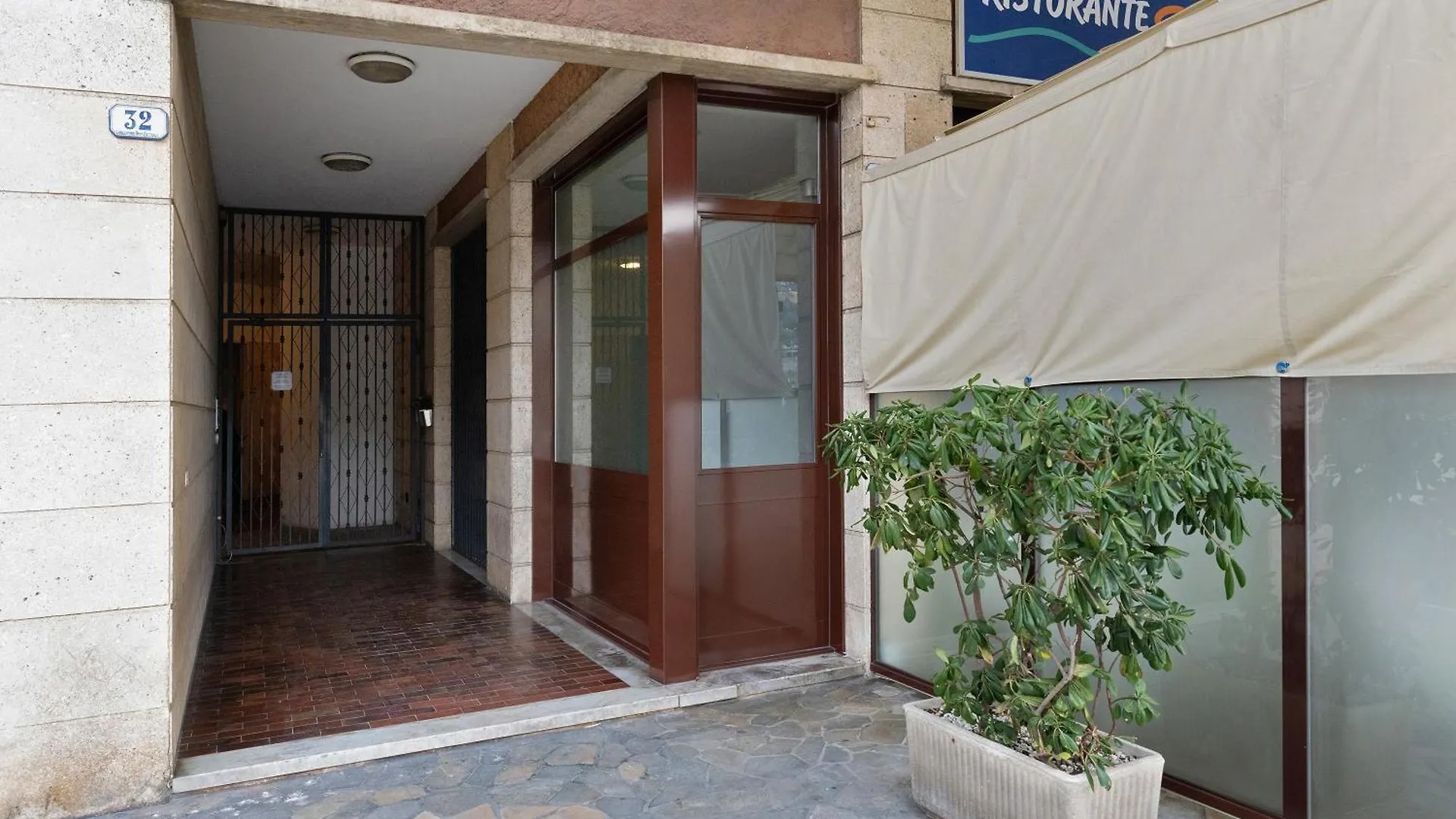 Apartment Appartamento Fronte Mare Recco
