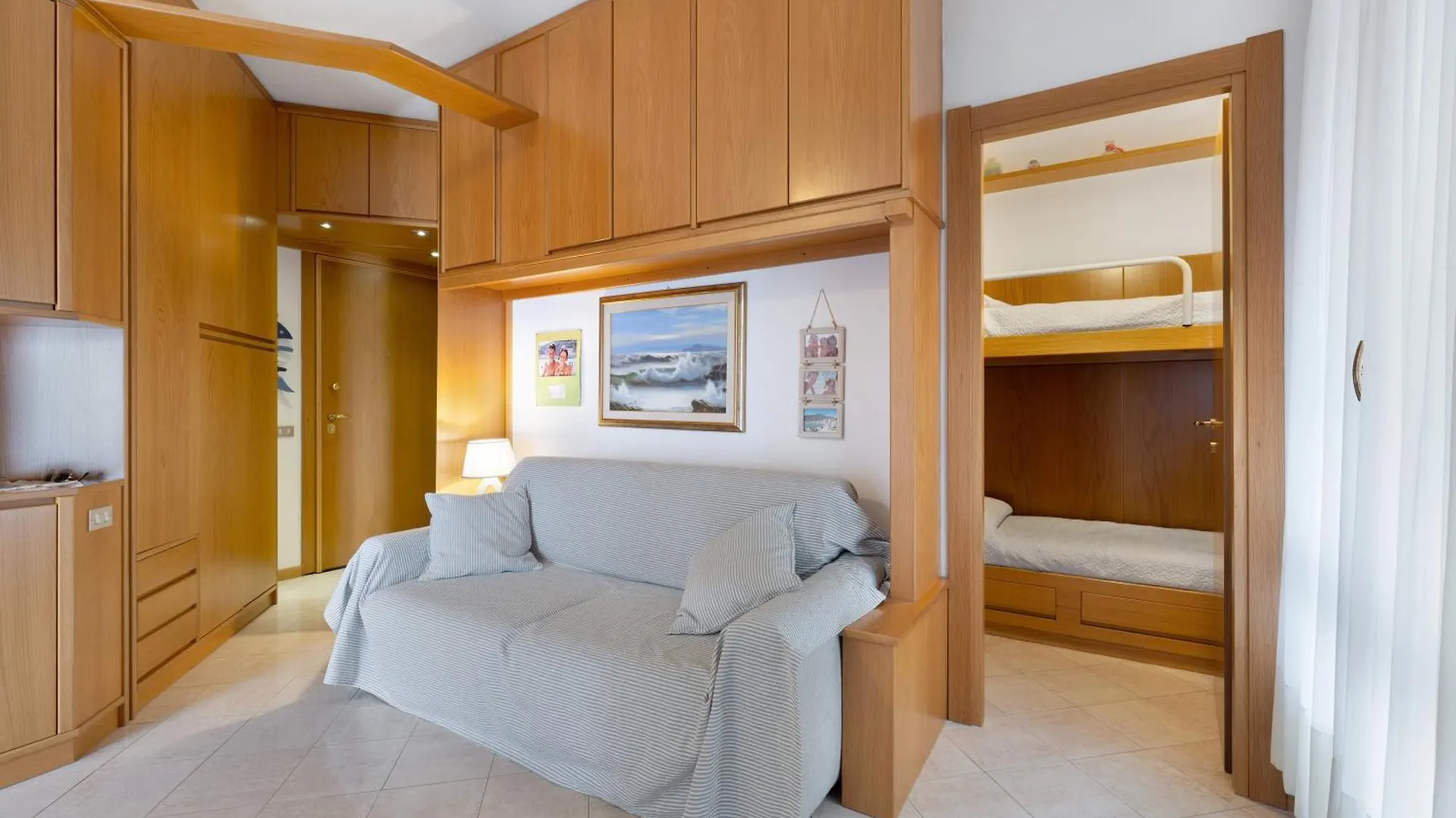 Apartment Appartamento Fronte Mare Recco